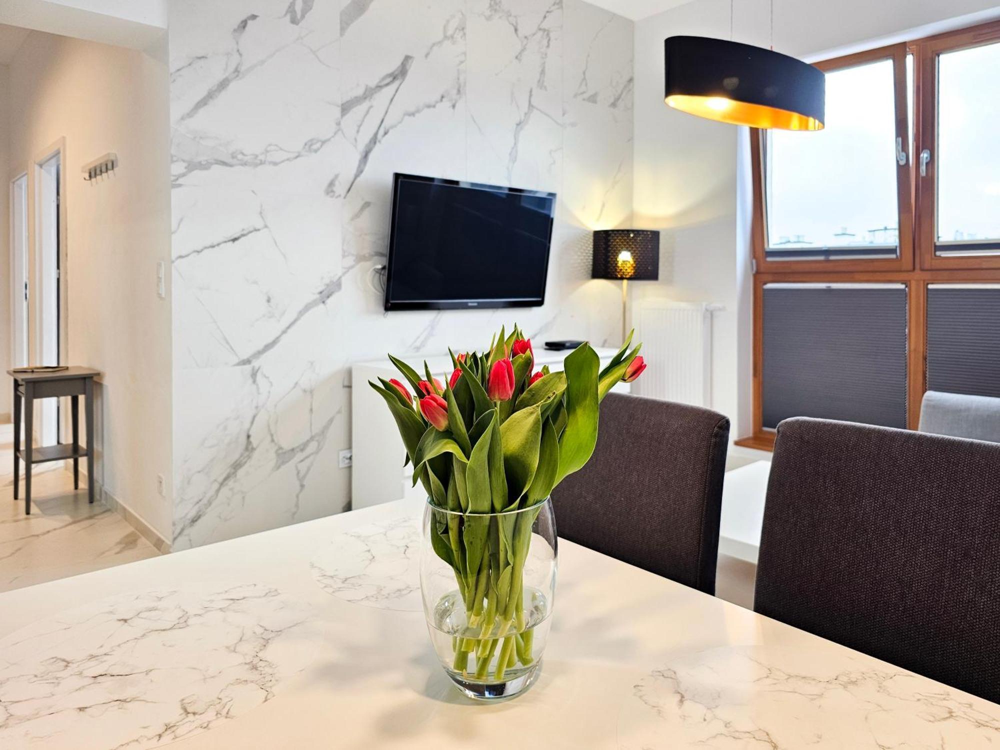 Visit Baltic - Platan Tower Grey Appartement Świnoujście Buitenkant foto