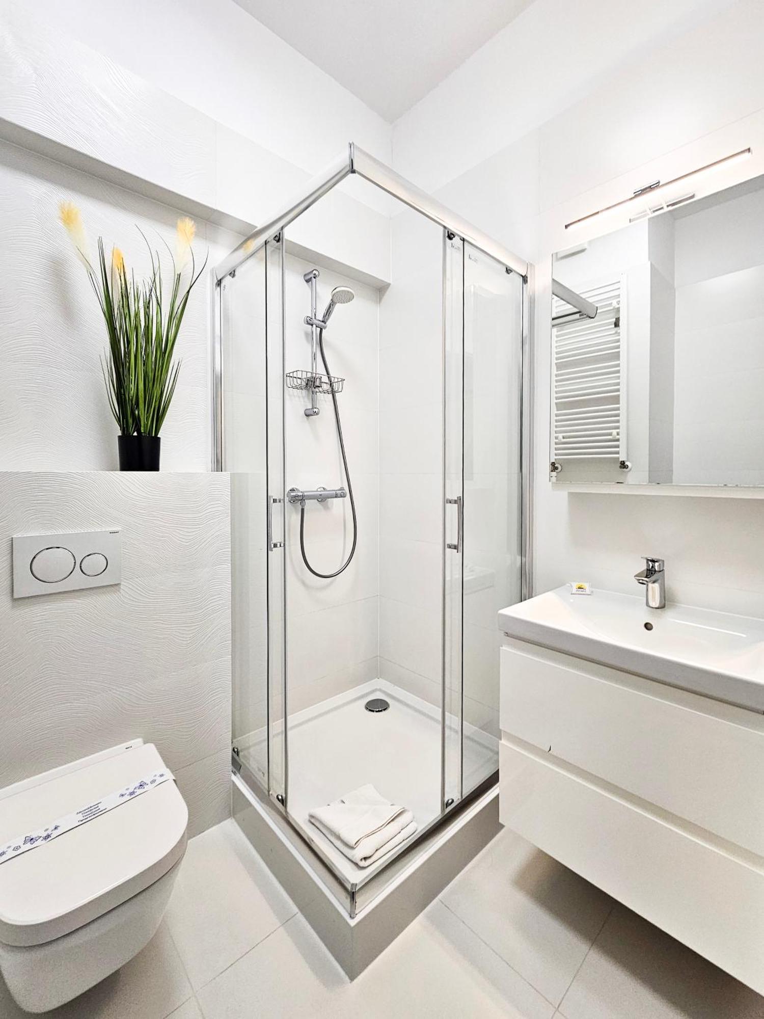 Visit Baltic - Platan Tower Grey Appartement Świnoujście Buitenkant foto